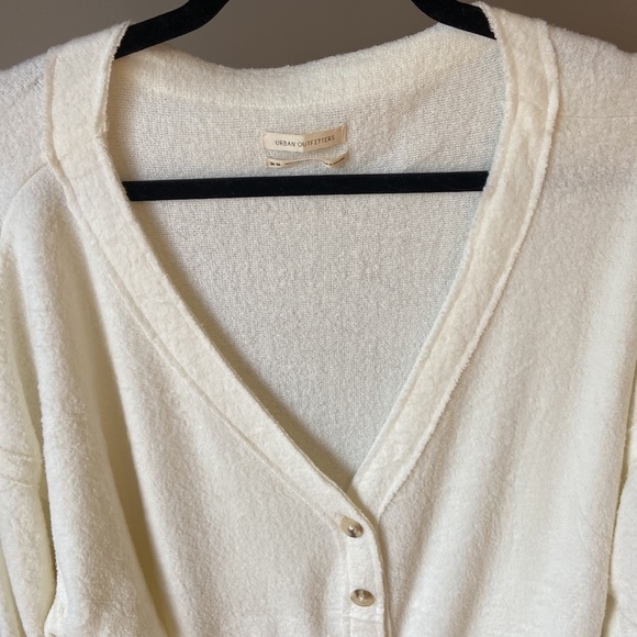 Urban Outfitters oversized  cream cardigan size medium - Picture 7 of 9